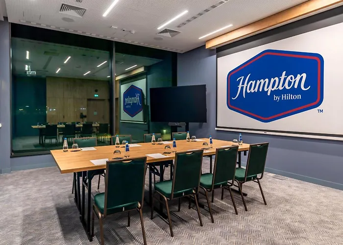 Hampton By Hilton Airport Hotel